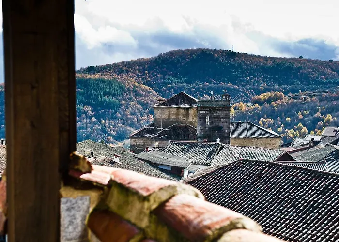 Casa Del Herrero * モガラス